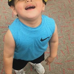 Meet your Posher, Leo